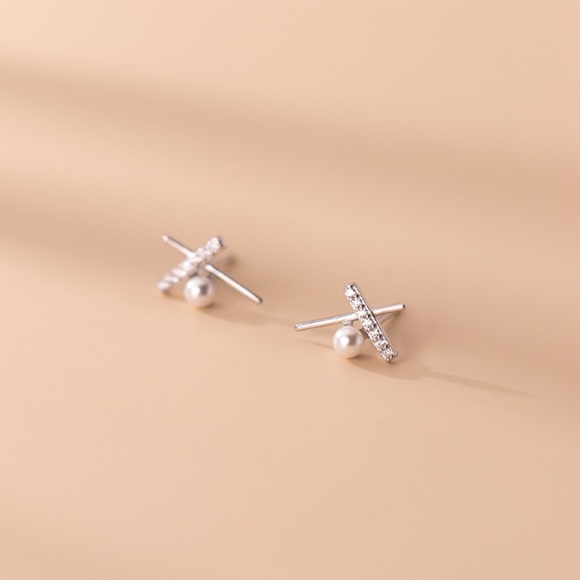 Sterling Silver Modern Pearl Rhinestone Earrings - Picture 3 of 5